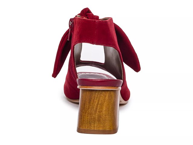 Bernardo luna bow shooties red on sale