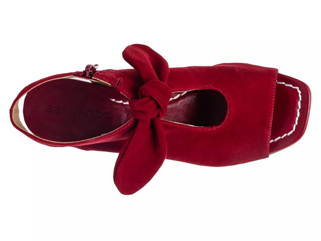 Bernardo luna bow shooties red hotsell