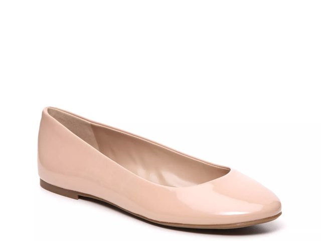 Dsw white flat shoes 2025