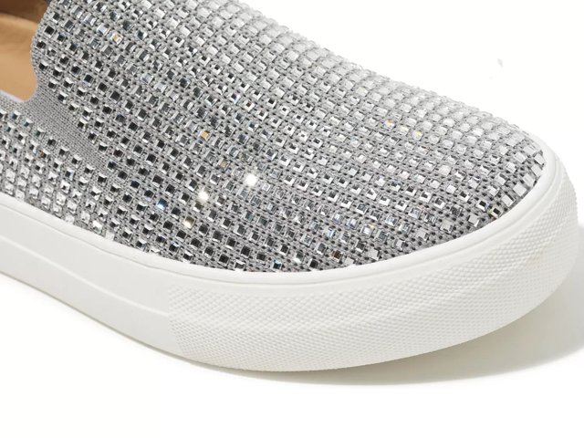 steve madden slip on black sneakers