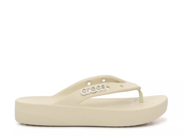 Crocs flip flop women 2025