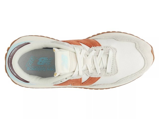 Blush new best sale balance sneakers