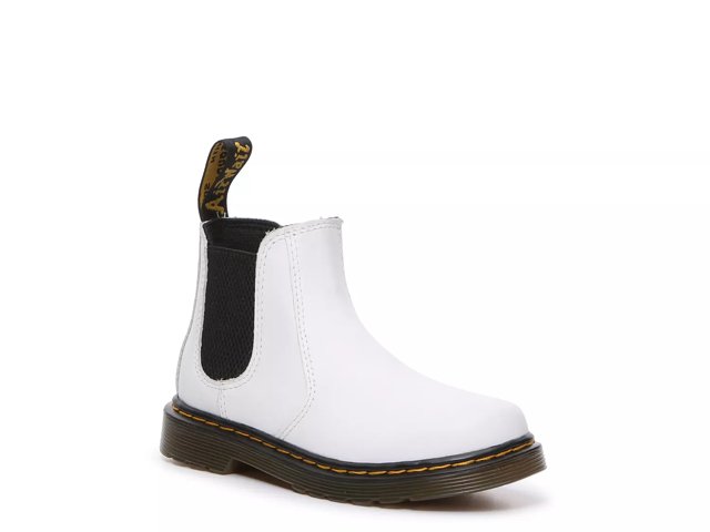 White doc marten discount chelsea boots
