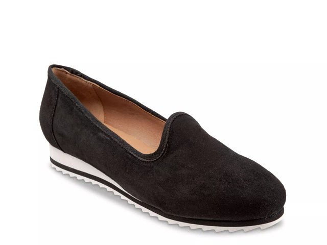 Trotters Ioni Loafer Free Shipping DSW