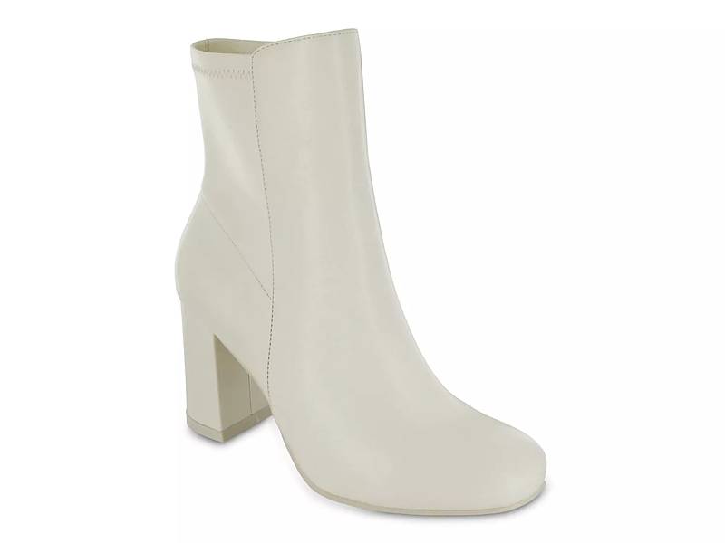 Mia hot sale booties dsw