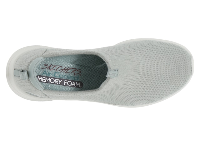 SKECHERS Women's Ultra Flex Memory Foam Sneaker Shoes~ Black~ Sizes &  Condition