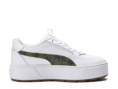 Puma🔖  White puma shoes, Sneakers fashion, Fashion shoes