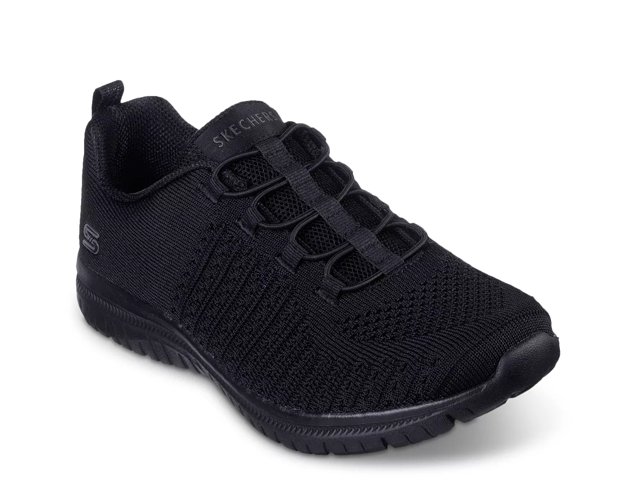 Skechers) Ladies Skechers Black Slip-on Trainers in Black