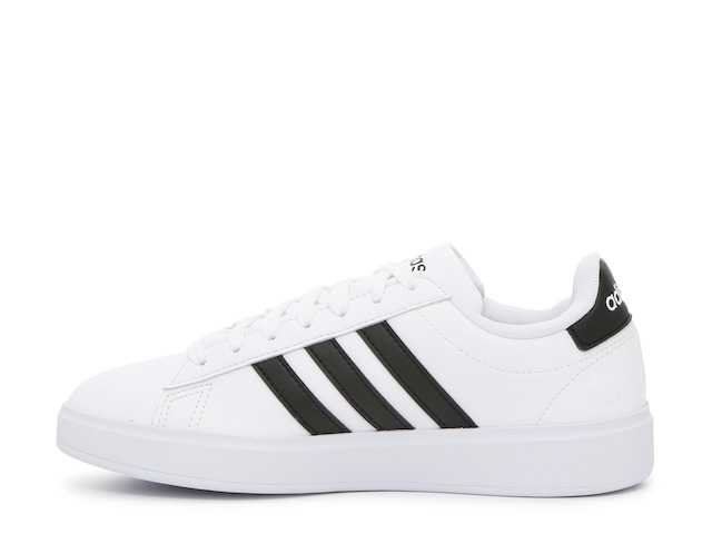 Adidas Women's VL Court 3.0 Sneakers in Black/White - Size 6.5