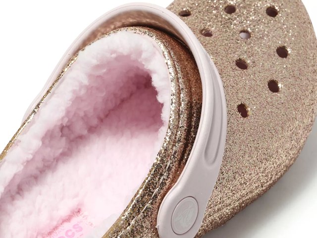 Crocs with on sale fur for kids