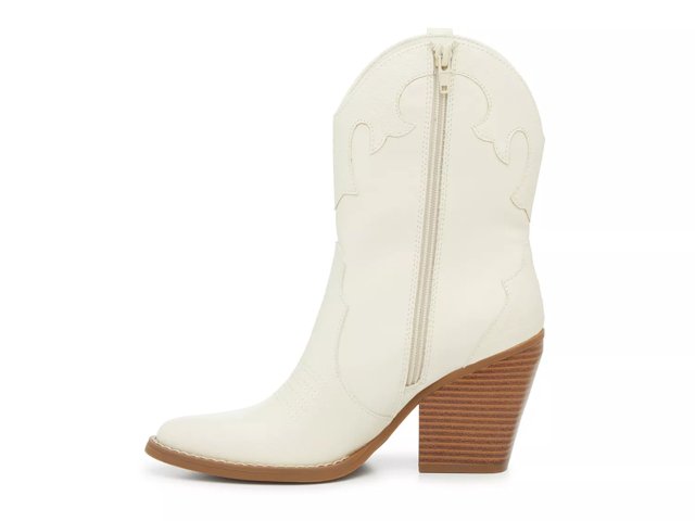 Cowboy boots dsw hot sale