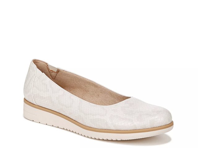 Dsw tan flats new arrivals