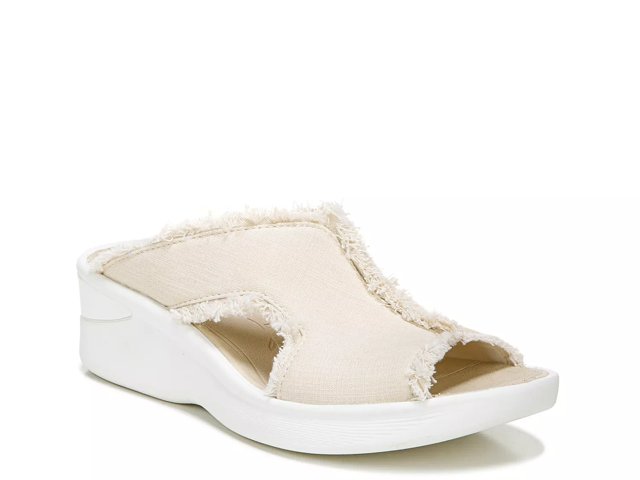 Dsw shop bzees sandals