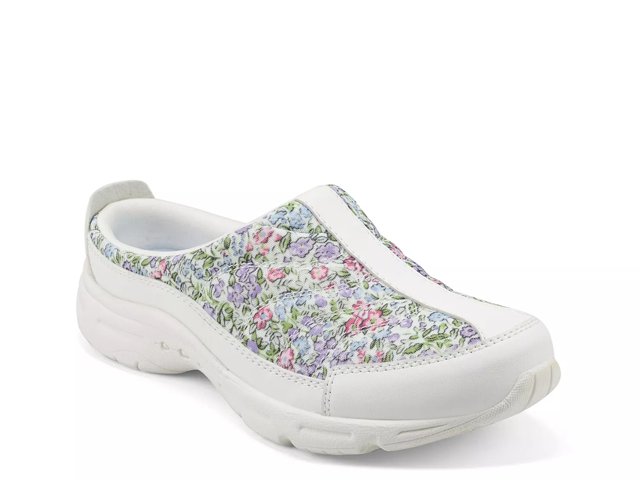 Easy Spirit Breezie3 Clog