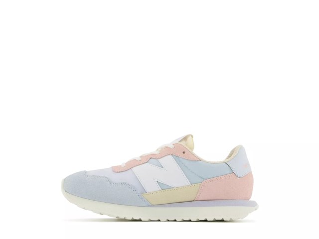 Shoes: Women's, Men's u0026 Kids Shoes from Top Brands | DSW
