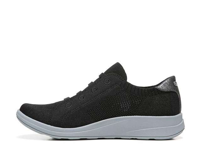 bzees golden knit slip on sneaker