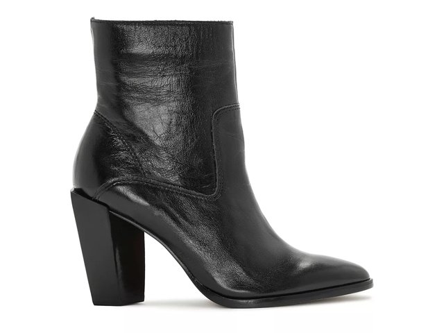 Vince camuto addiena leather ankle bootie 2025