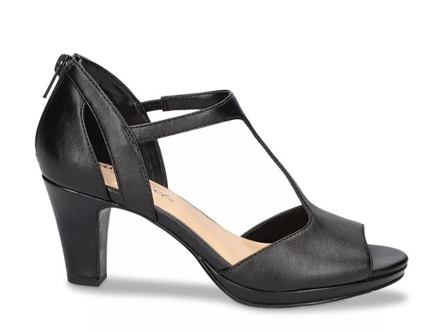 Flash sandal sale