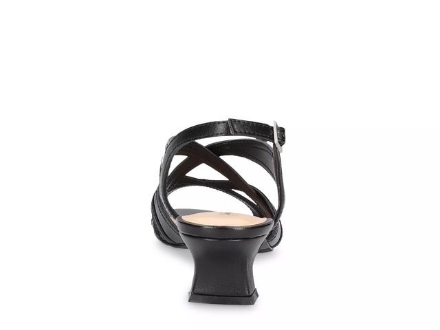 Tristen Sandal