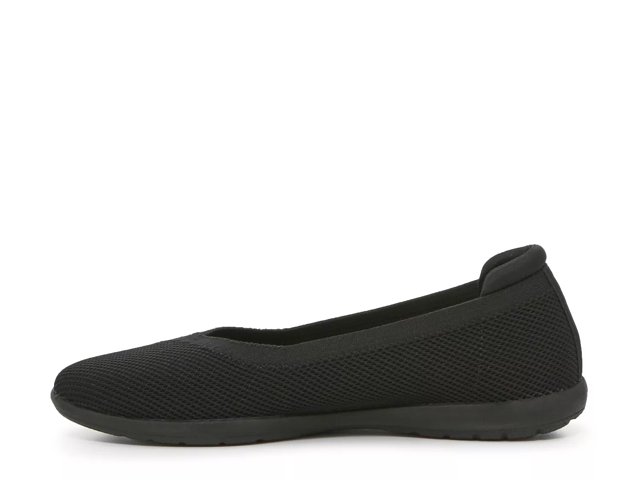 Skechers slip on flats 2025