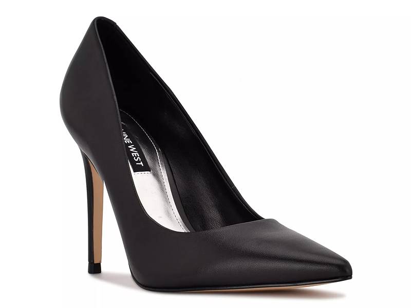 Women's Journee Collection Tru Pumps in Black Size 10 Wide