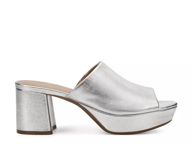 Aerosoles cedar grove hotsell sandals
