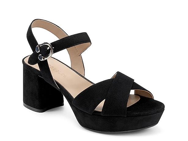 Journee Collection Nairri Platform Sandal - Free Shipping | DSW