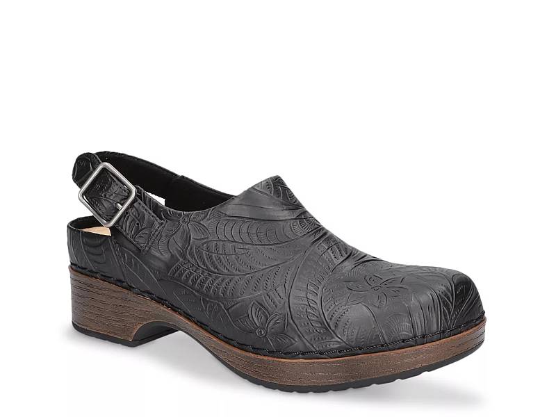 Dsw hot sale nursing clogs