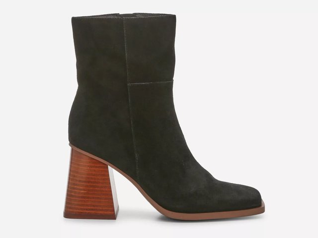 Dsw crown best sale vintage booties