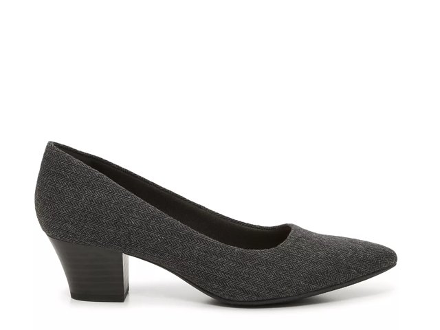 Clarks pumps dsw on sale