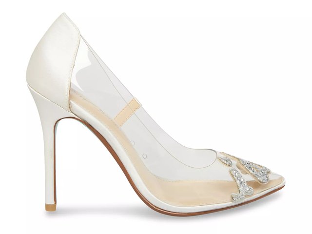 Betsey Johnson Demi Pump