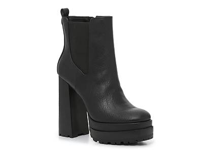 Dsw black 2025 heeled booties