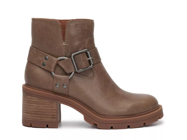 Dsw shoes online lucky brand