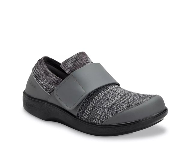 Traq shoes hot sale app