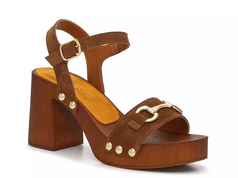 Hush puppies outlet bricks sandals