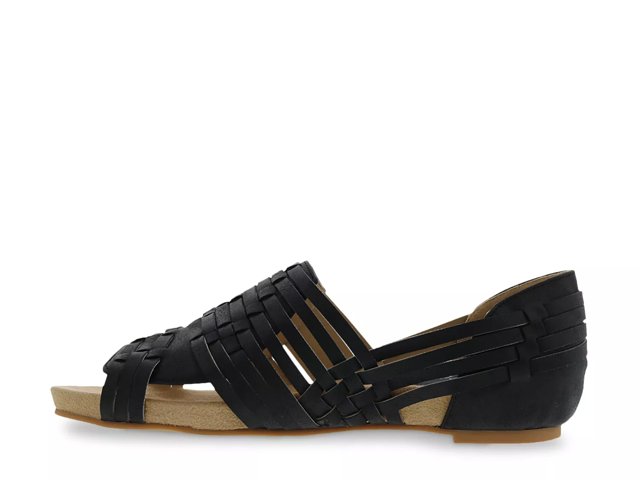 Huaraches dsw 2025