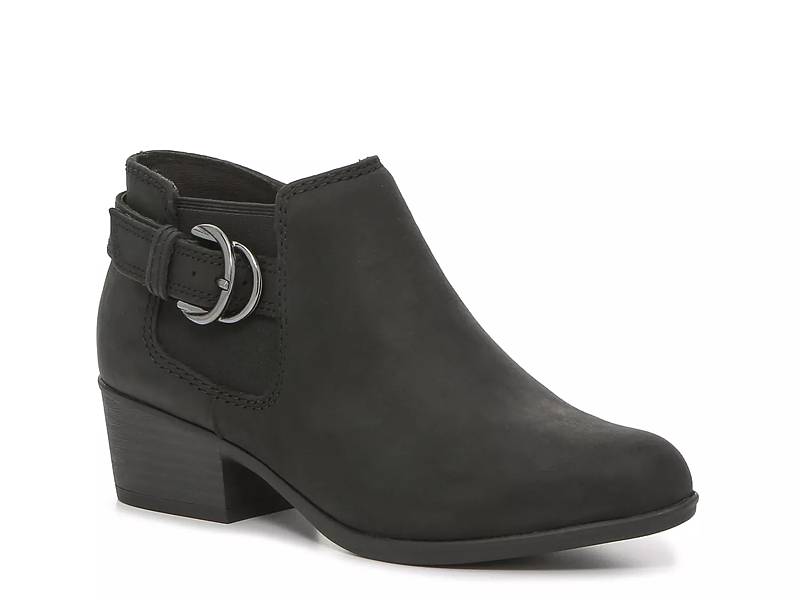 Clarks Calla Zip Bootie