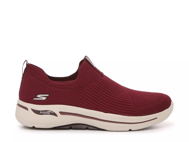 Skechers on best sale the go trainers