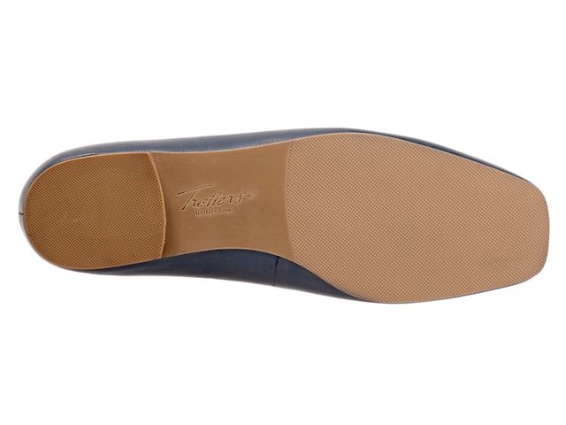 Trotters Honesty Loafer - Free Shipping | DSW