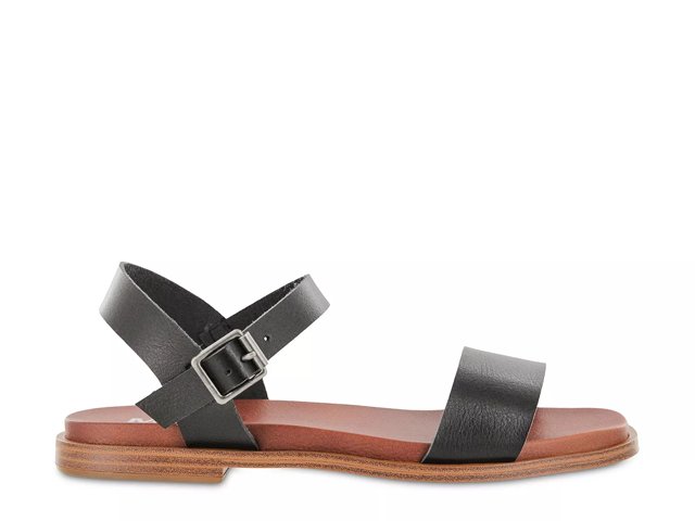 Mia sandals dsw store
