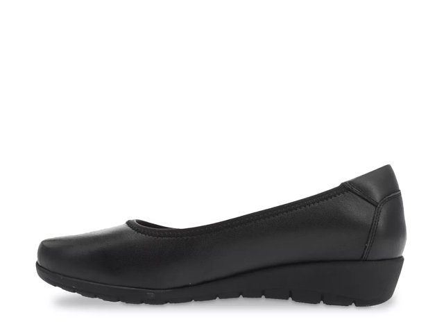 Yara Flat
