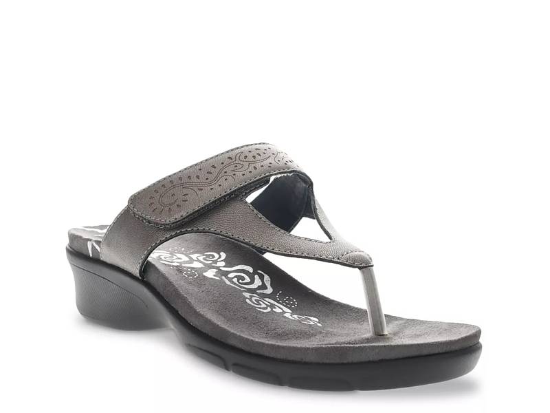 Kelly & Katie Litny Wedge Flip Flop