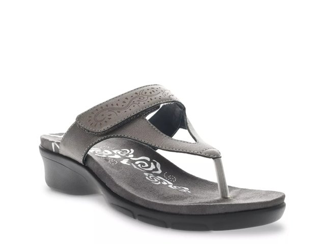 Propet flip flops discount