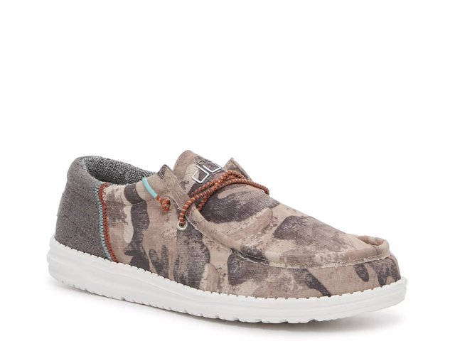 Dsw camo sneakers hotsell