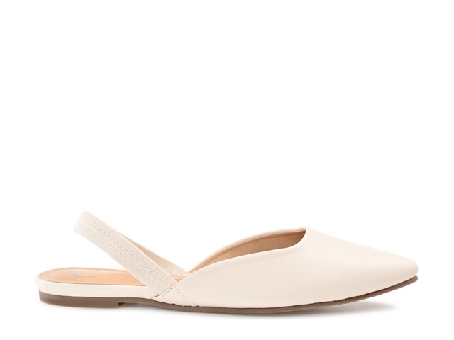 Journee Collection Mallorca Flat - Free Shipping | DSW