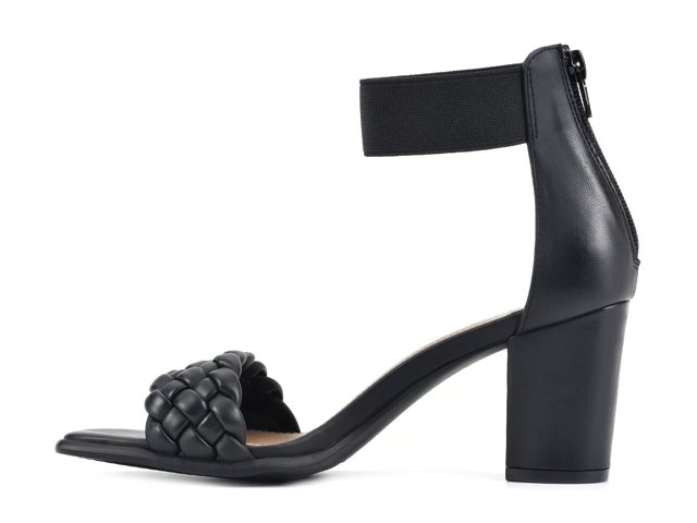 White mountain outlet ankle strap sandals