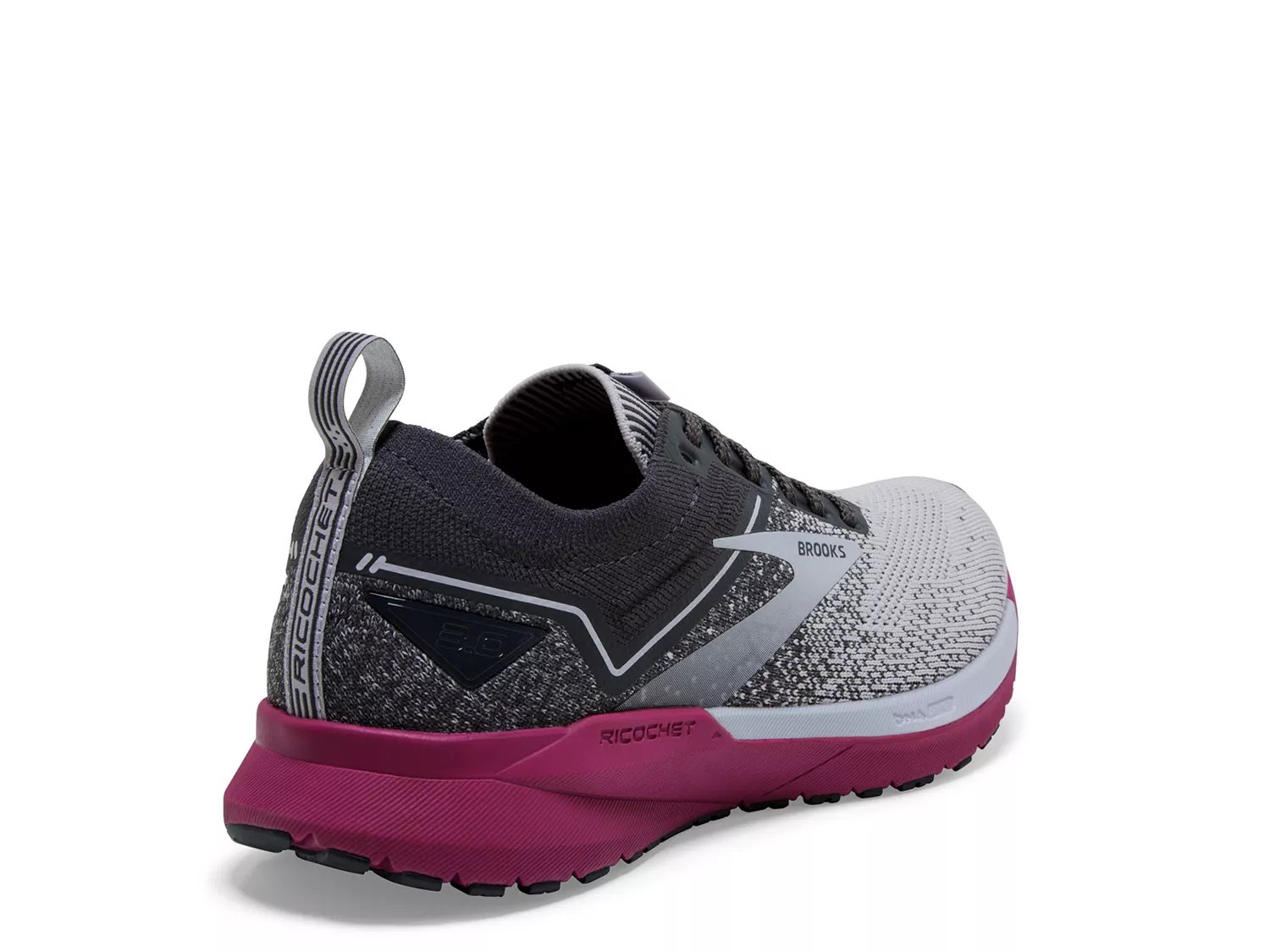 brooks women's ricochet 3 running shoes