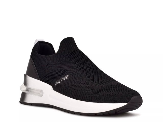 Nine West Foto Slip On Sneaker