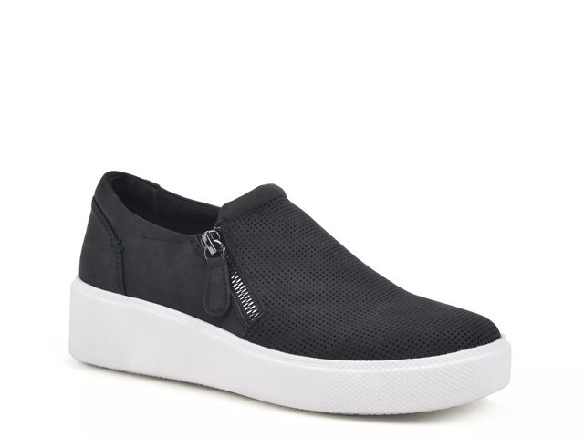 Dsw black slip on sneakers best sale