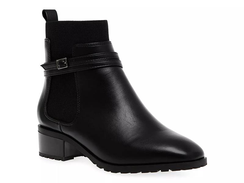 Lucky booties dsw best sale